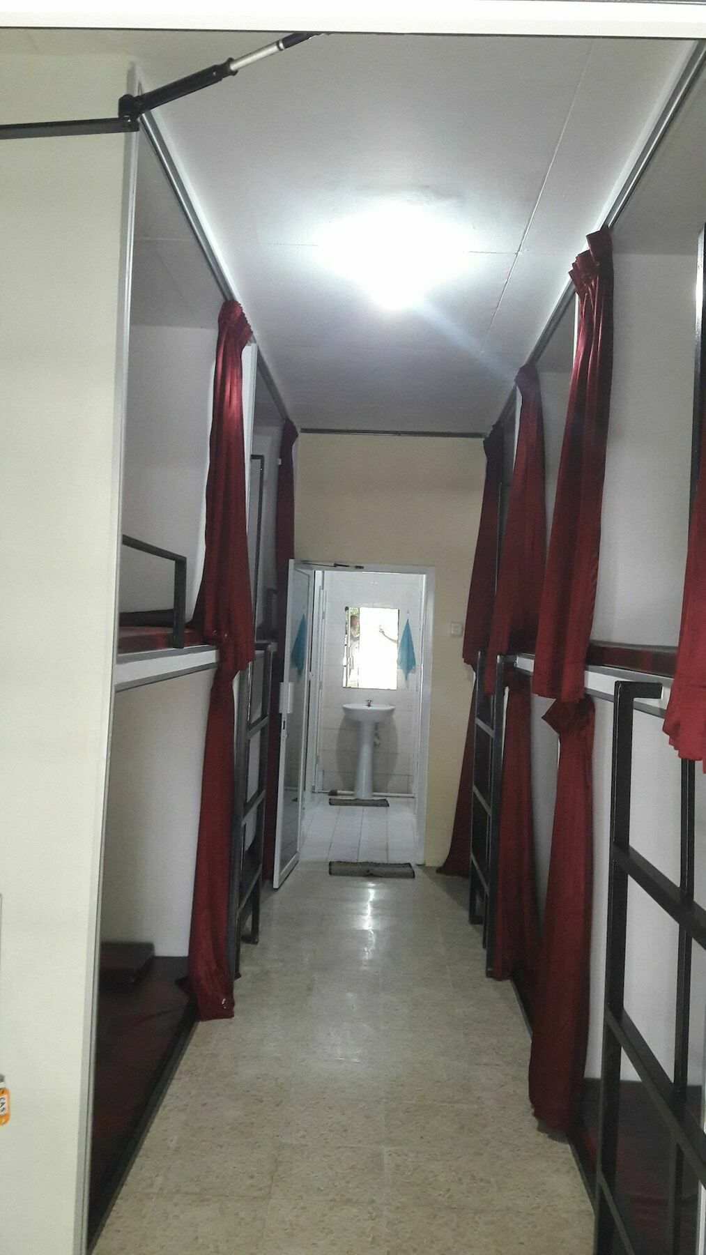 Apartamento Manado Pod House Exterior foto