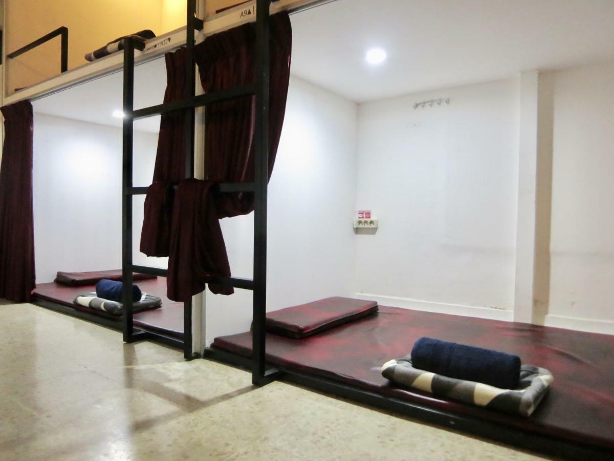 Apartamento Manado Pod House Exterior foto