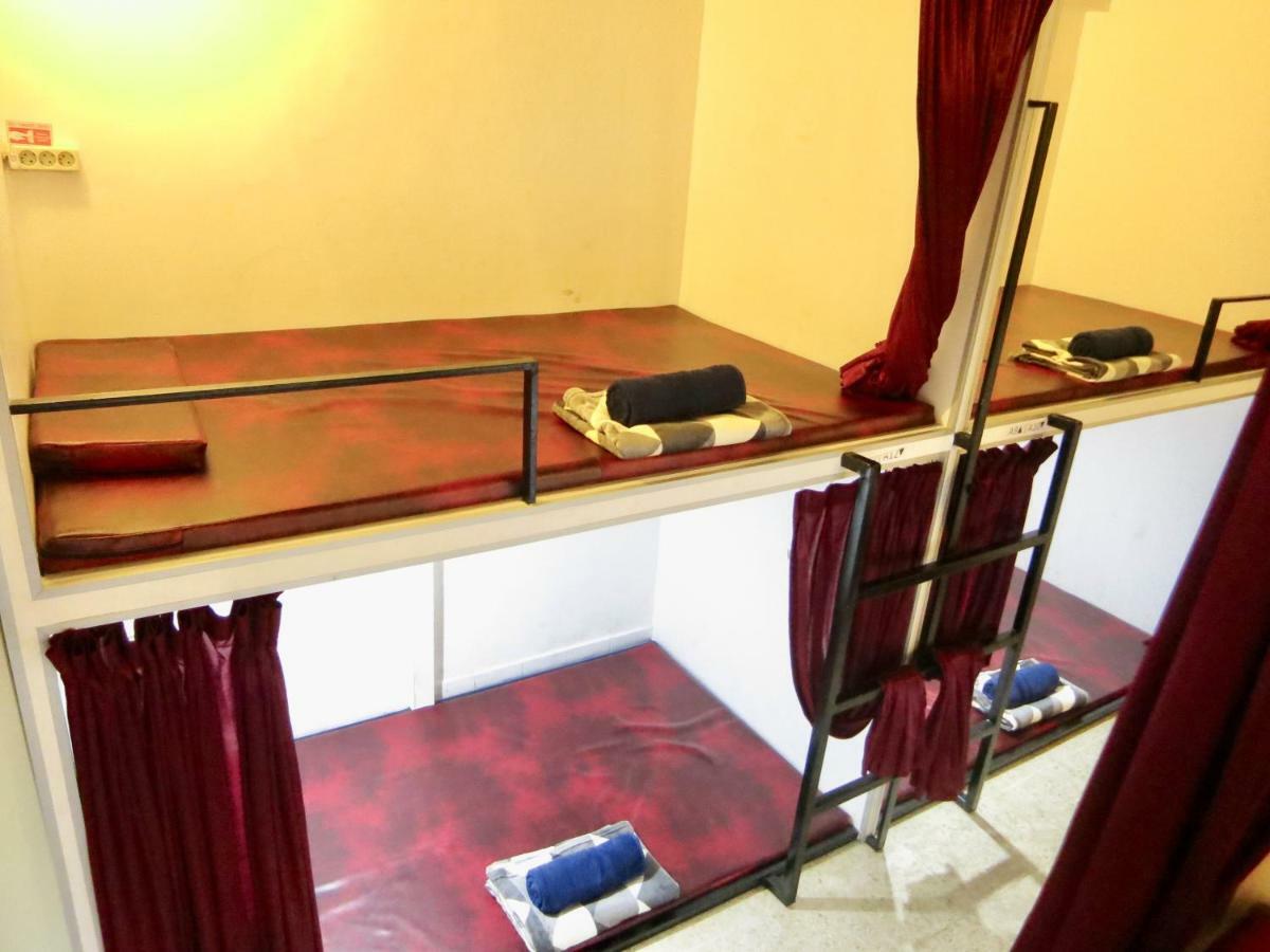 Apartamento Manado Pod House Exterior foto